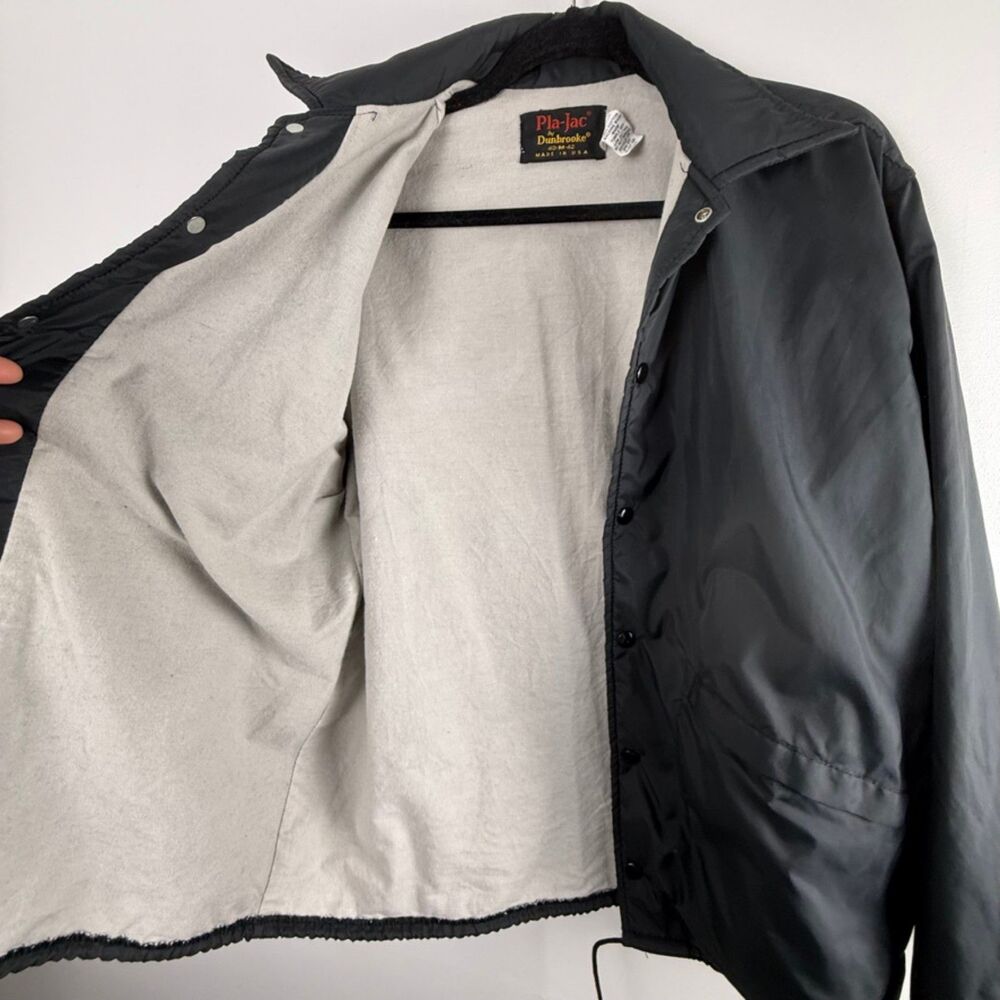 Vintage Black Coach Jacket Workwear Snap Front Windbreaker Graphic Back Pla-Jac - Picture 6 of 8